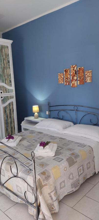 Estia Holidays Apartments - Ταορμίνα Εξωτερικό φωτογραφία