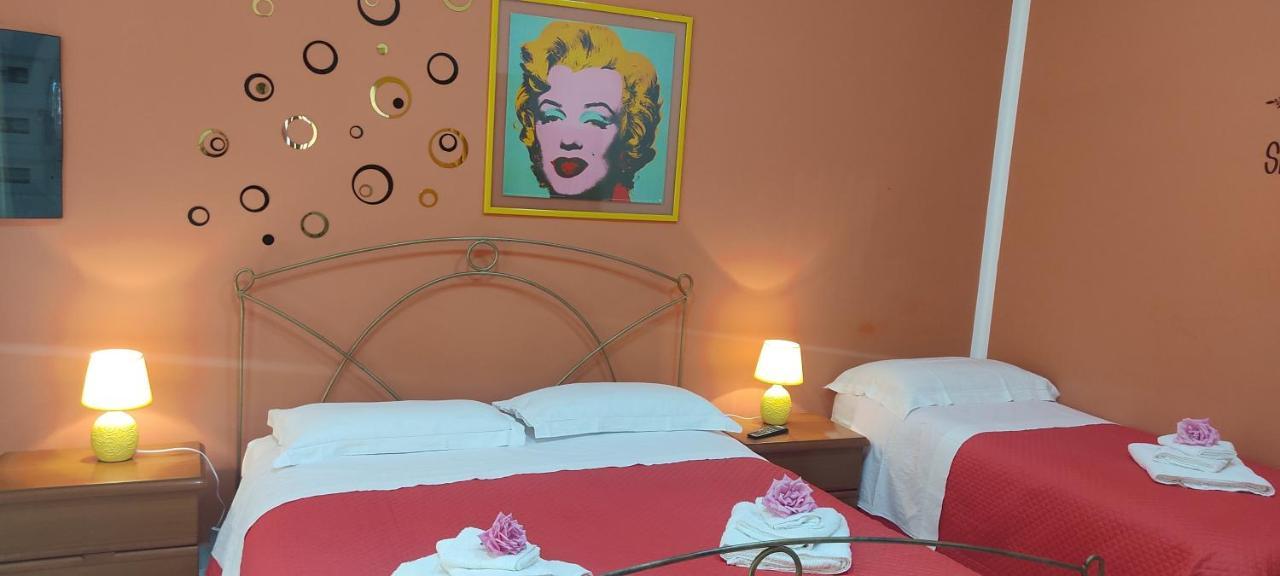 Estia Holidays Apartments - Ταορμίνα Δωμάτιο φωτογραφία